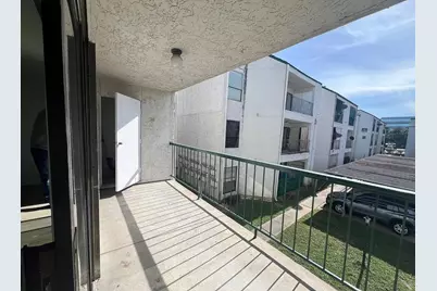 2830 S Bartell Drive #27, Houston, TX 77054 - Photo 6