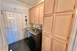 150 Cornelia Ln, Angleton, TX 77515 - Photo 20