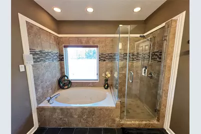 150 Cornelia Lane, Angleton, TX 77515 - Photo 32