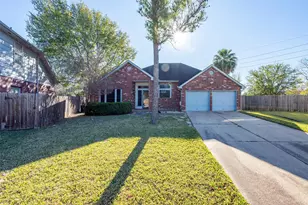 13623 Bonilla Ln, Houston, TX 77083 - Photo 2