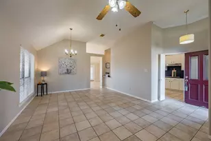 13623 Bonilla Ln, Houston, TX 77083 - Photo 6