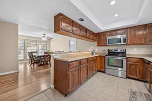 3119 Silver Falls Dr, Kingwood, TX 77339 - Photo 14