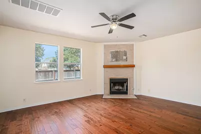 200 Frontier Cove, Cibolo, TX 78108 - Photo 4