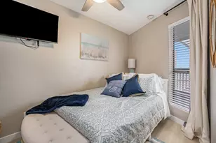 6102 Seawall Blvd, Galveston, TX 77551 - Photo 12