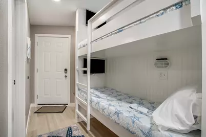 6102 Seawall Boulevard #390, Galveston, TX 77551 - Photo 8