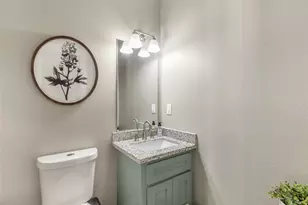 2201 Maple Ave, Liberty, TX 77575 - Photo 26