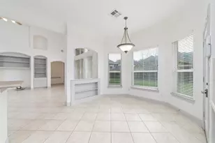 3505 Parkside Dr, Pearland, TX 77584 - Photo 12