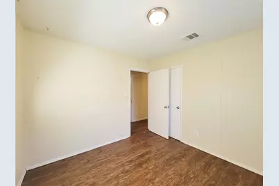 2005 Lenz Street, La Marque, TX 77568 - Photo 12