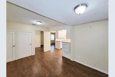 2005 Lenz Street, La Marque, TX 77568 - Photo 6