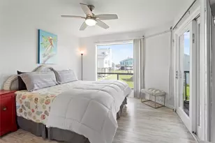 17627 San Luis Pass Rd, Galveston, TX 77554 - Photo 12