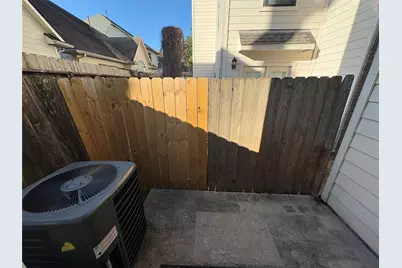3710 Sherwood Lane #102, Houston, TX 77092 - Photo 26