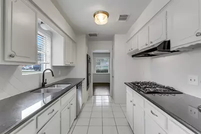 25403 Glen Loch Drive, Spring, TX 77380 - Photo 12