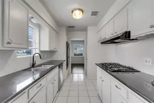 25403 Glen Loch Dr, Spring, TX 77380 - Photo 12