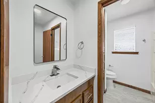 2348 Shalmar Dr, West Columbia, TX 77486 - Photo 22