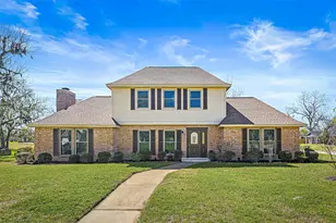 2348 Shalmar Dr, West Columbia, TX 77486 - Photo 1