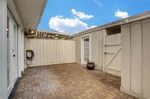 6403 Burgoyne Rd, Houston, TX 77057 - Photo 32