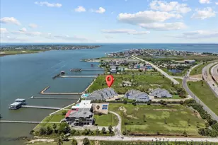 8111 Broadway St, Galveston, TX 77554 - Photo 2