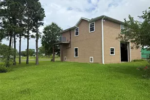 127 Metzwright Dr, Anahuac, TX 77514 - Photo 26