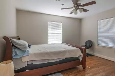 11010 Cedarhurst Drive, Houston, TX 77096 - Photo 14