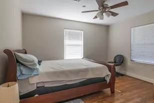 11010 Cedarhurst Dr, Houston, TX 77096 - Photo 14