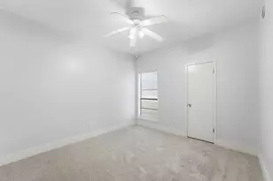 9707 Richmond Ave, Houston, TX 77042 - Photo 12