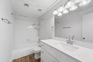 9707 Richmond Ave, Houston, TX 77042 - Photo 16