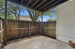 9707 Richmond Ave, Houston, TX 77042 - Photo 22