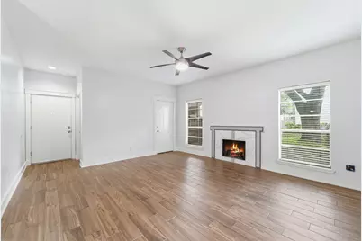 9707 Richmond Avenue #127, Houston, TX 77042 - Photo 2