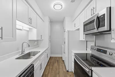 9707 Richmond Avenue #127, Houston, TX 77042 - Photo 8