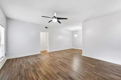 9707 Richmond Avenue #127, Houston, TX 77042 - Photo 4