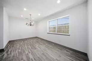10431 Long River Dr, Sugar Land, TX 77498 - Photo 20