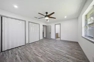 10431 Long River Dr, Sugar Land, TX 77498 - Photo 26