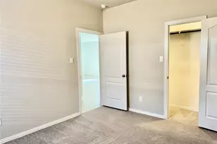 7926 Grandstand Pkwy, Fulshear, TX 77441 - Photo 20