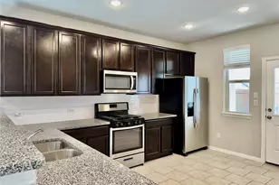 7926 Grandstand Pkwy, Fulshear, TX 77441 - Photo 8