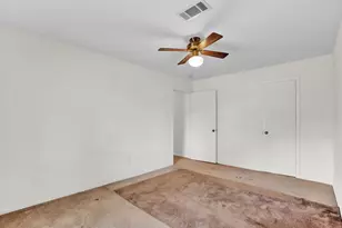 3019 Rockarbor Dr, Houston, TX 77063 - Photo 20