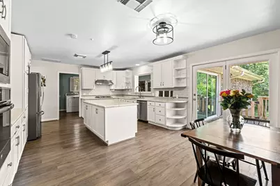 4903 Heatherglen Drive, Houston, TX 77096 - Photo 2