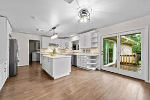 4903 Heatherglen Dr, Houston, TX 77096 - Photo 2