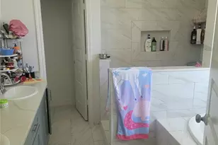 156 Rd 5111, Cleveland, TX 77327 - Photo 6