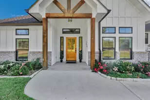 463 C C Rd, Diboll, TX 75941 - Photo 2