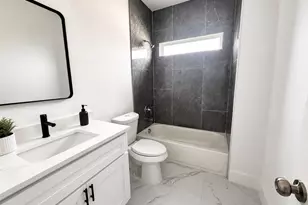 7938 Angus St, Houston, TX 77028 - Photo 14