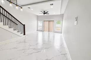 7938 Angus St, Houston, TX 77028 - Photo 6