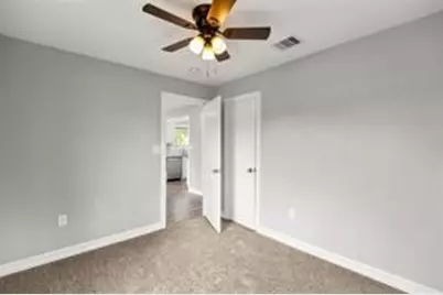 5210 Pickfair Street, Houston, TX 77026 - Photo 12