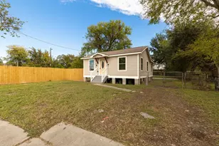5210 Pickfair St, Houston, TX 77026 - Photo 1