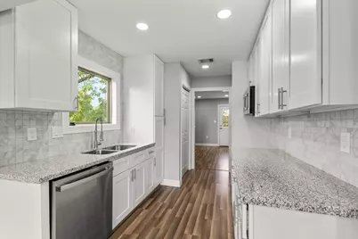 5210 Pickfair Street, Houston, TX 77026 - Photo 4