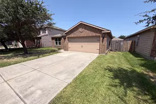 907 Amaryllis Rd, Baytown, TX 77521 - Photo 18