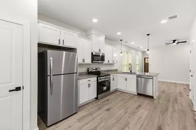 1316 Williams Street #B, Brenham, TX 77833 - Photo 18