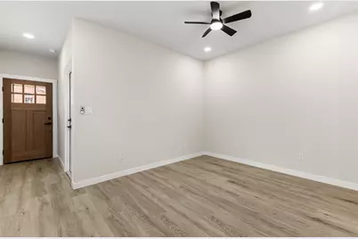 1316 Williams Street #B, Brenham, TX 77833 - Photo 16