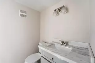 5667 Birchmont Dr, Houston, TX 77091 - Photo 14
