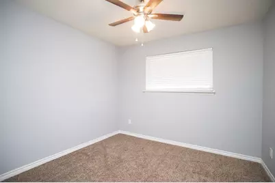 5821 Sunforest Dr, Houston, TX 77092 - Photo 24