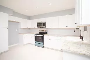 5821 Sunforest Dr, Houston, TX 77092 - Photo 1